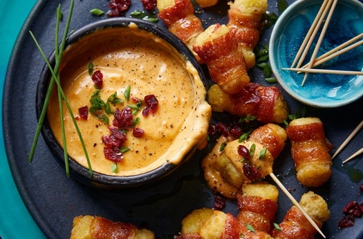 Hash browns with welsh rarebit dip