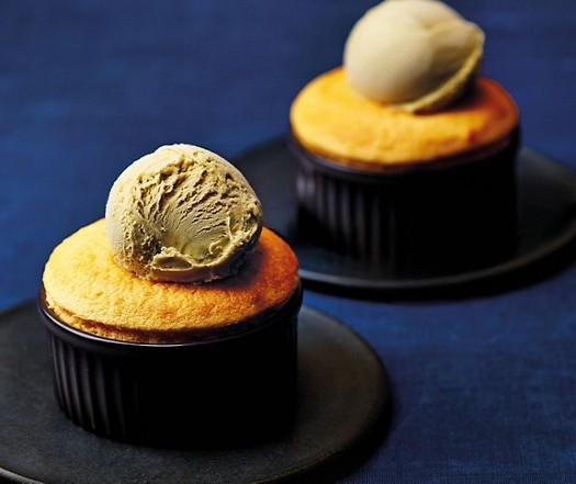 No-fail lemon souffles