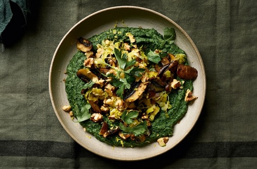 Polenta with garlicky mushrooms & leeks
