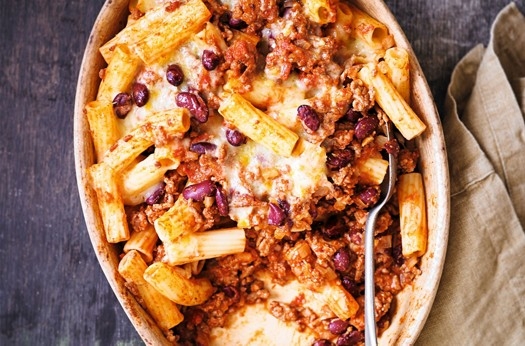 Chilli pasta with mature cheddar