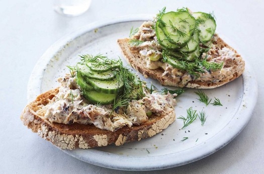 Mackerel pâté & pickled cucumber toasts