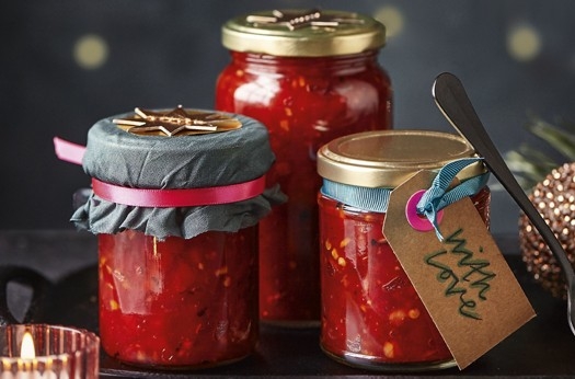 Sticky sweet chilli, pepper & bourbon jam