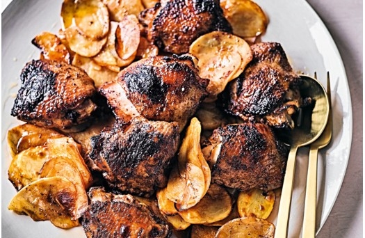 Sticky date & harissa chicken