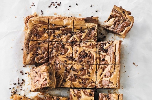 Martha's mocha swirl blondies