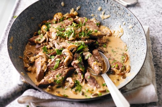 Quick venison stroganoff