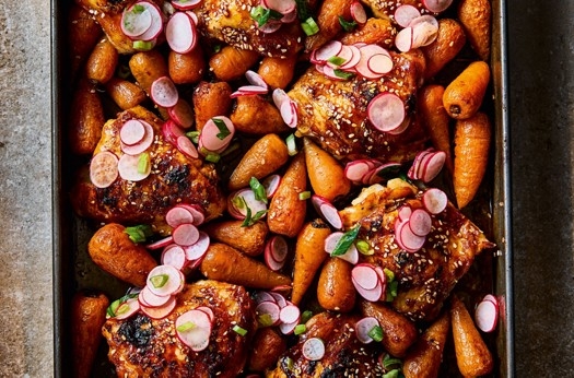 Gochujang chicken & carrot traybake