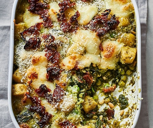 Baked pesto gnocchi