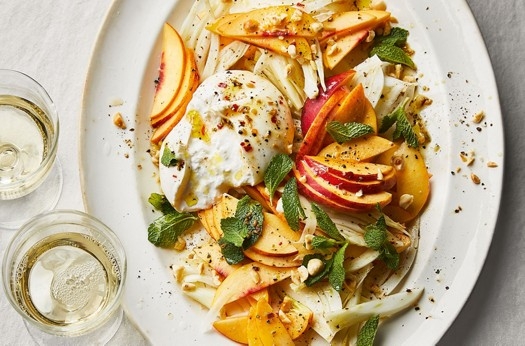 Nectarine, fennel & burrata salad