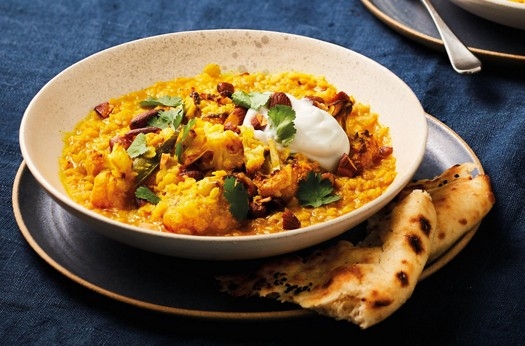 Roast gunpowder cauliflower & lentils