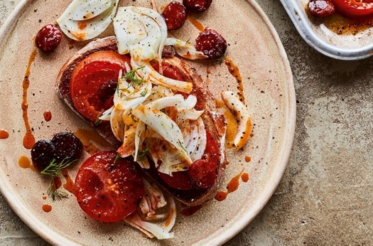 Chorizo-roasted tomatoes with shredded fennel