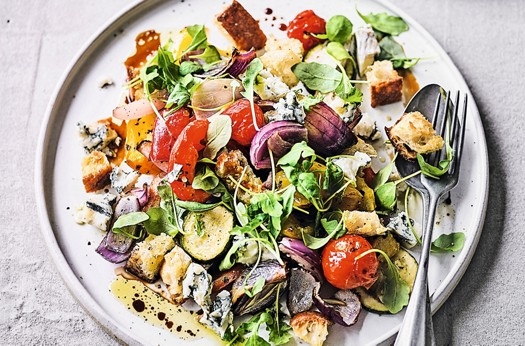 Roasted vegetable salad with gorgonzola