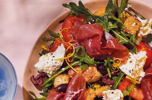 Bresaola, tomato & ricotta salad