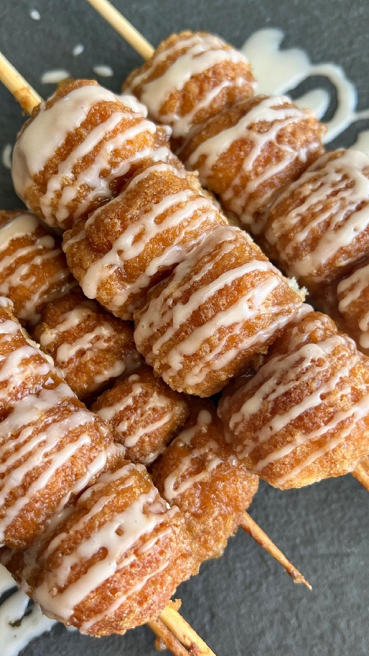 Air-fryer monkey bread skewers