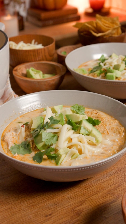Creamy white chicken chili