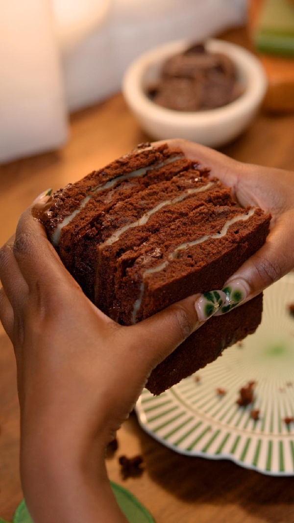 Mochi-stuffed brownies