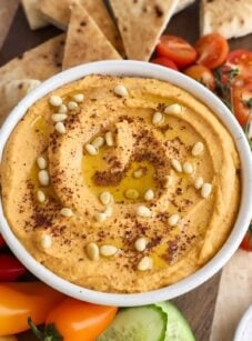 Roasted red pepper hummus