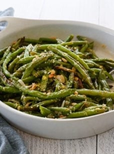 Roasted green beans with garlic, lemon, pine nuts & parmesan