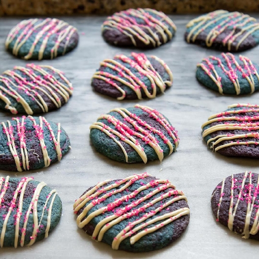 Tasty galaxy stuffed cookies