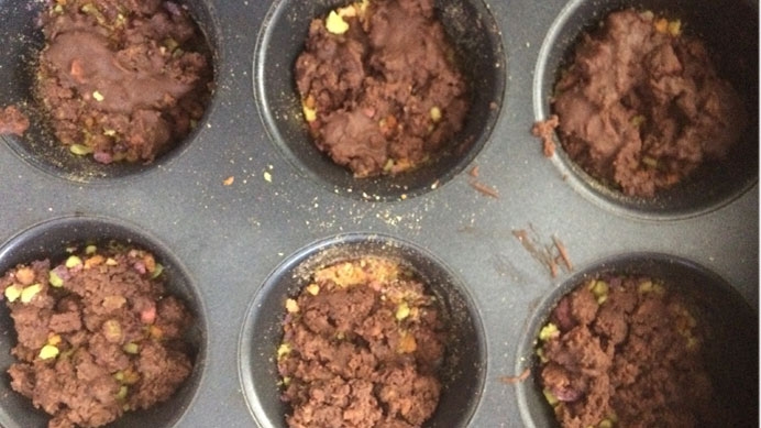 Chocolate butter fruit loop mini pies