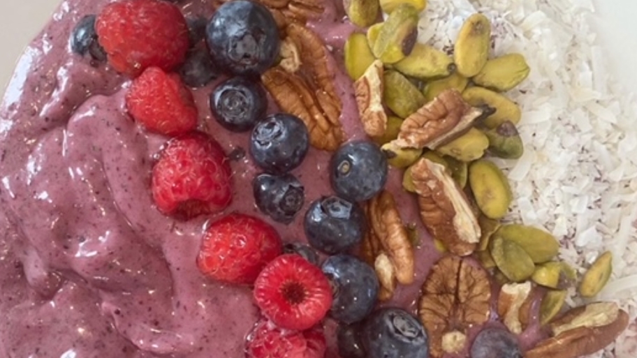 Berry-loaded smoothie bowl