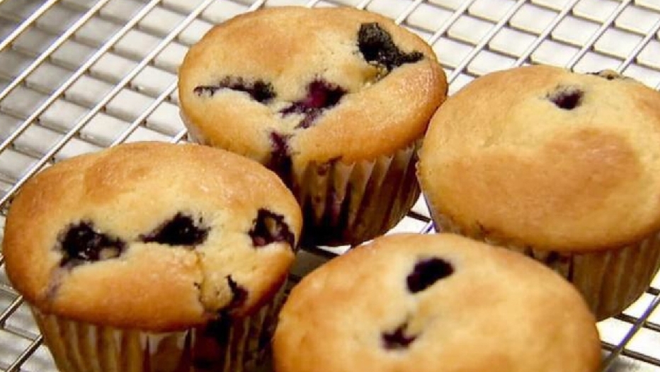 Blueberry cream muffins