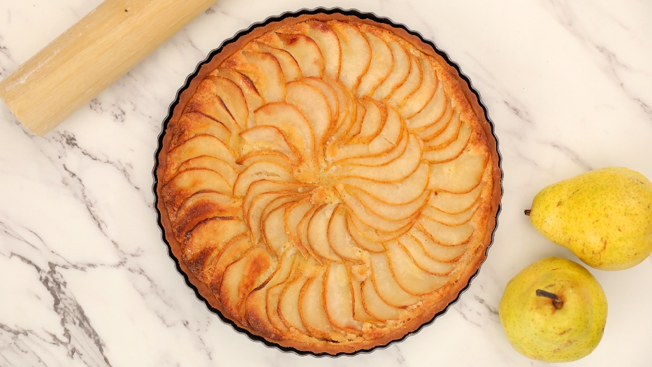 Rustic pear tart
