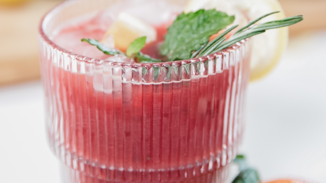 Blood orange lemonade