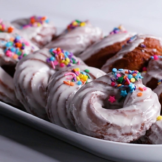 Confetti crullers