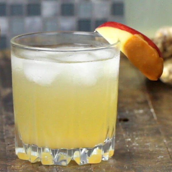 Salted caramel apple cocktail