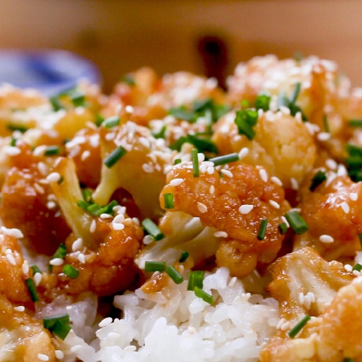 Kung pao cauliflower bites