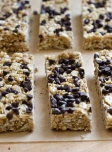 Chewy chocolate chip granola bars