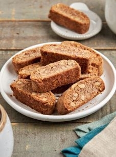 Walnut & cinnamon biscotti