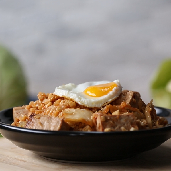 Fried rice: soy, spice, and everything nice