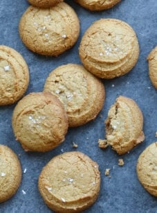 Flourless peanut butter cookies