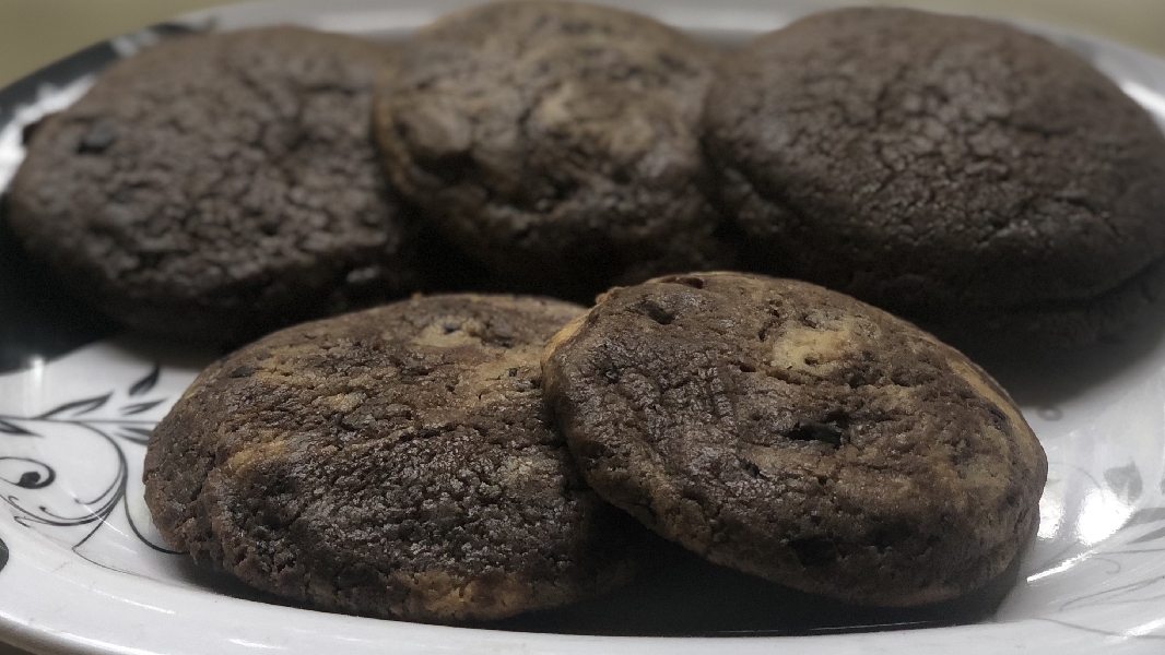 Fudgy choco-chip cookies