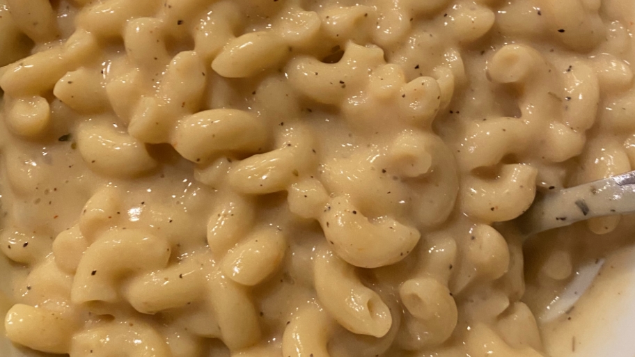 Vegan creamy cashew mac