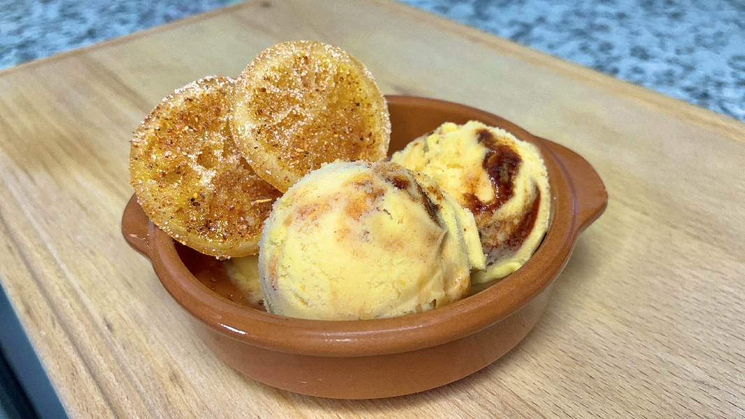 Spicy candied orange slices