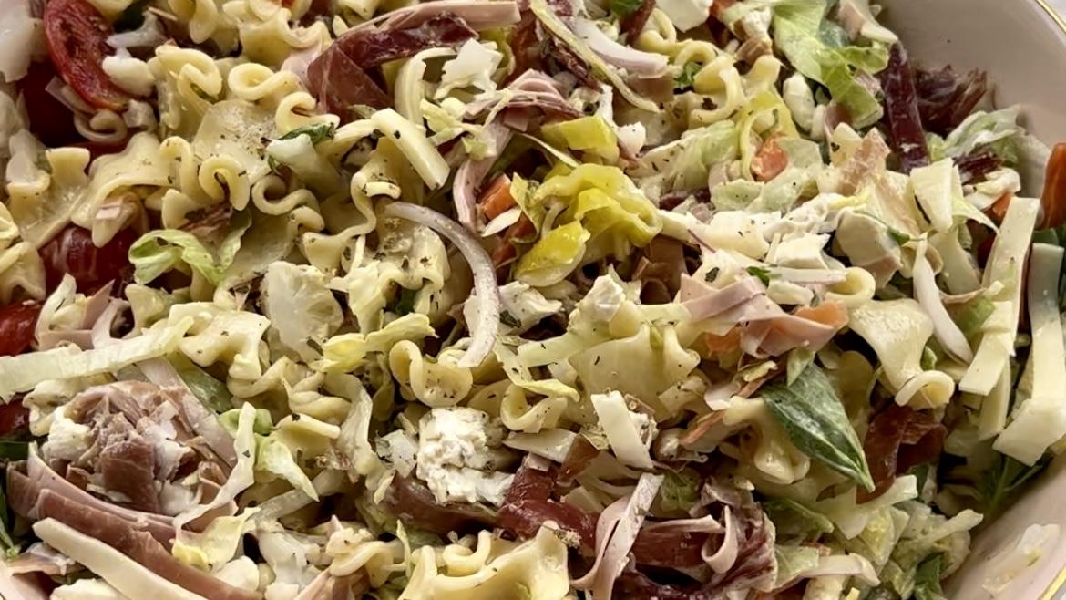 Italian sub pasta salad