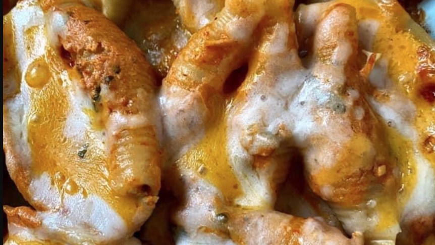 Buffalo chicken stuffed shells