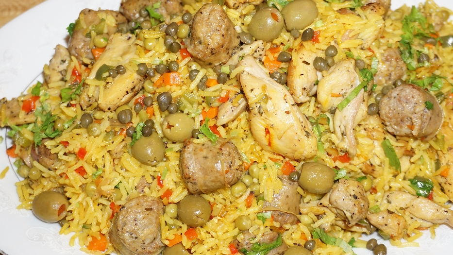 Arroz con pollo (rice with chicken)