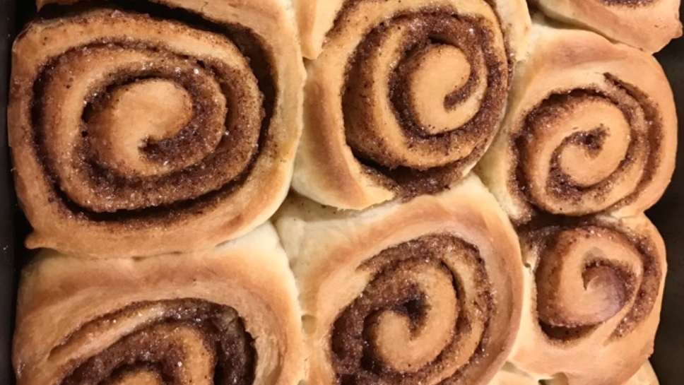 Cinnamon rolls