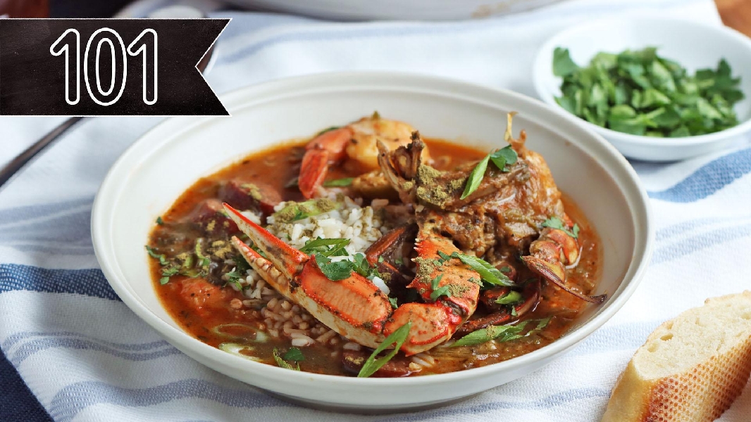 New orleans seafood filé gumbo