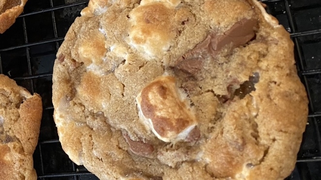 Summer nights s’mores cookie