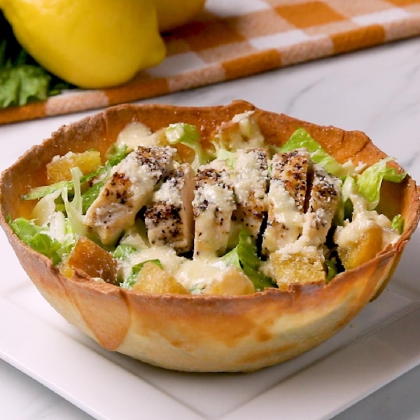 Chicken caesar flatbread bowl