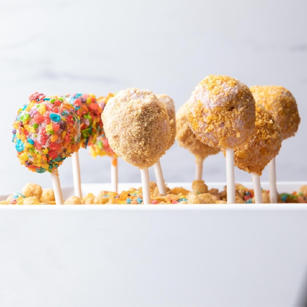 Grape juice froyo & cereal pops