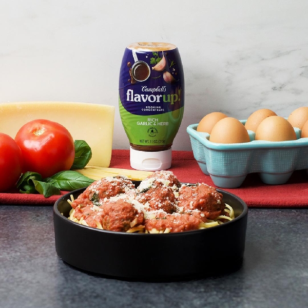 Creamy tomato meatballs