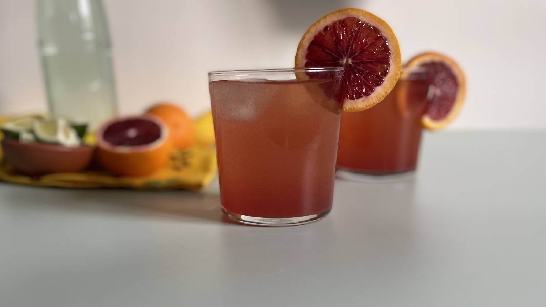 Blood orange-vanilla shrub