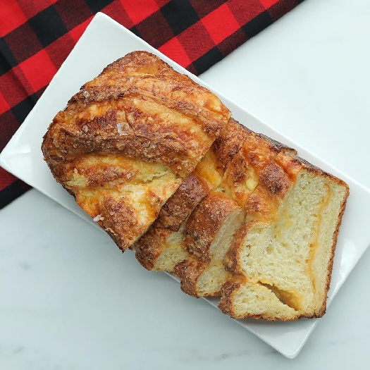 Cheese swirl bread