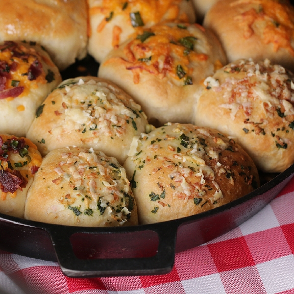 Homemade dinner rolls