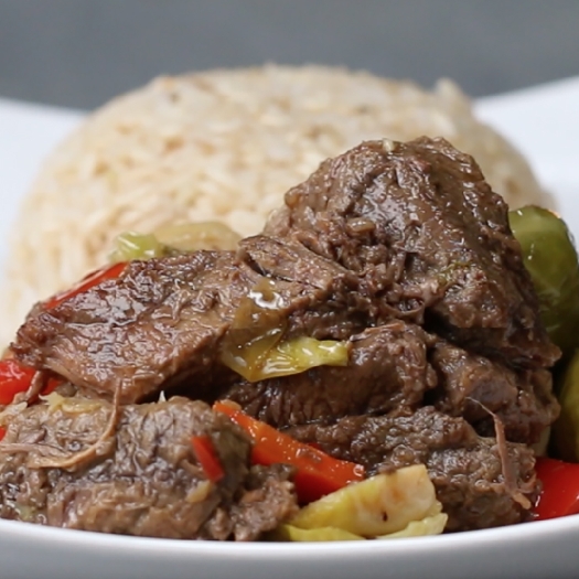 Slow cooker steak and veggies